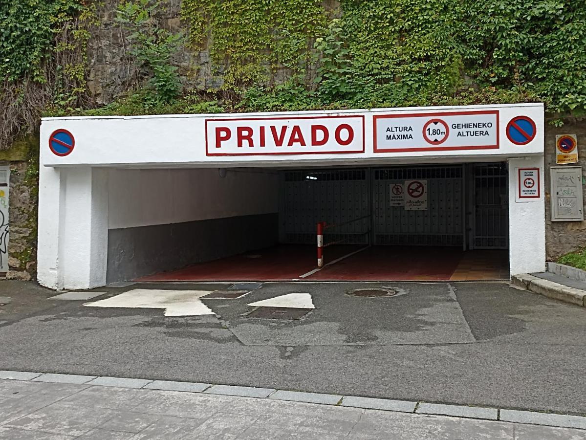 Apartamento Mentura Centro De San Sebastian Parking Free エクステリア 写真
